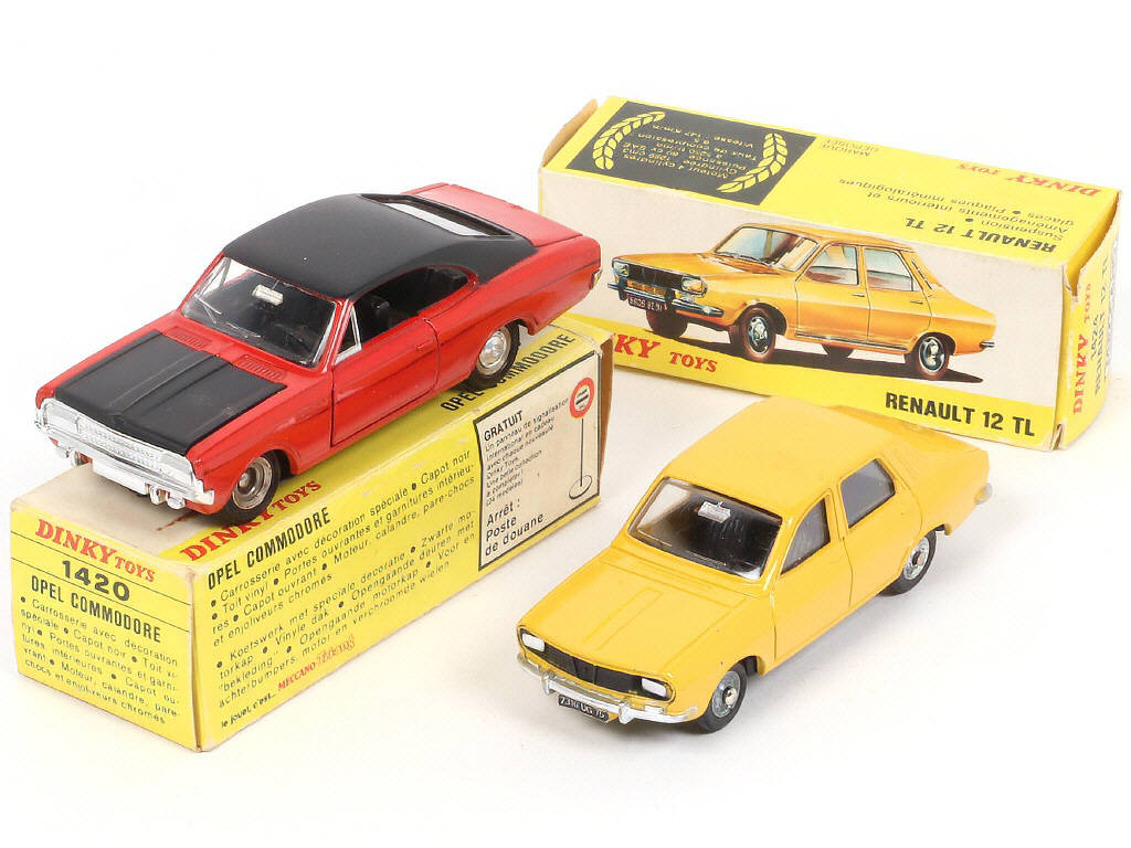 Lot 194 - DINKY TOYS (FRANCE) (2)