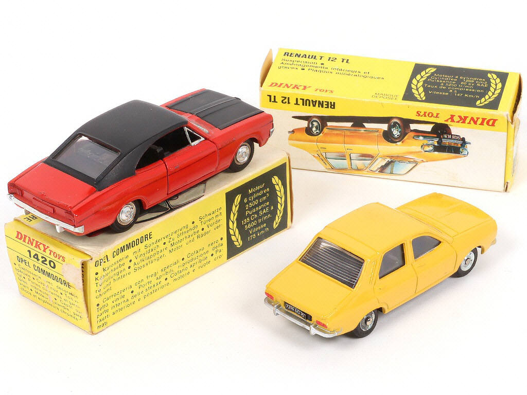 Lot 194 - DINKY TOYS (FRANCE) (2)
