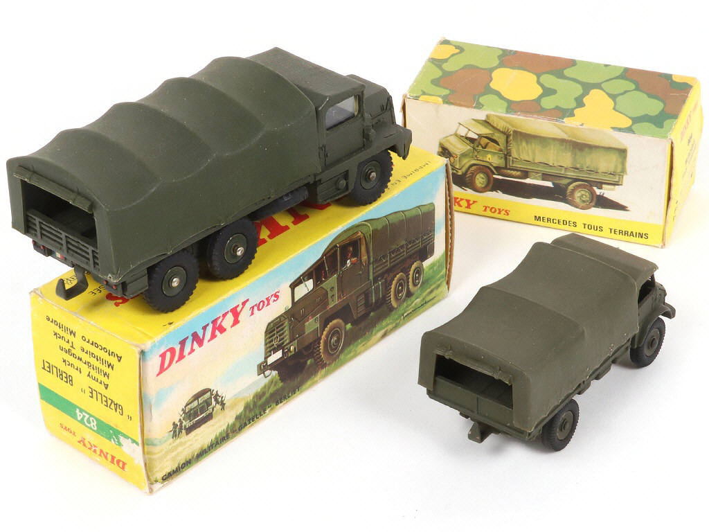 Lot 273 - DINKY TOYS (FRANCE) (2)