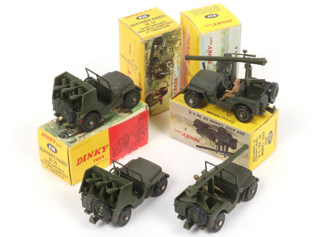 Lot 282 - DINKY TOYS (FRANCE) (4)