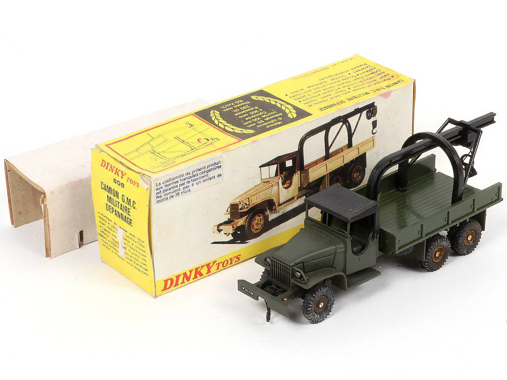 Lot 241 - DINKY TOYS (FRANCE) (1)