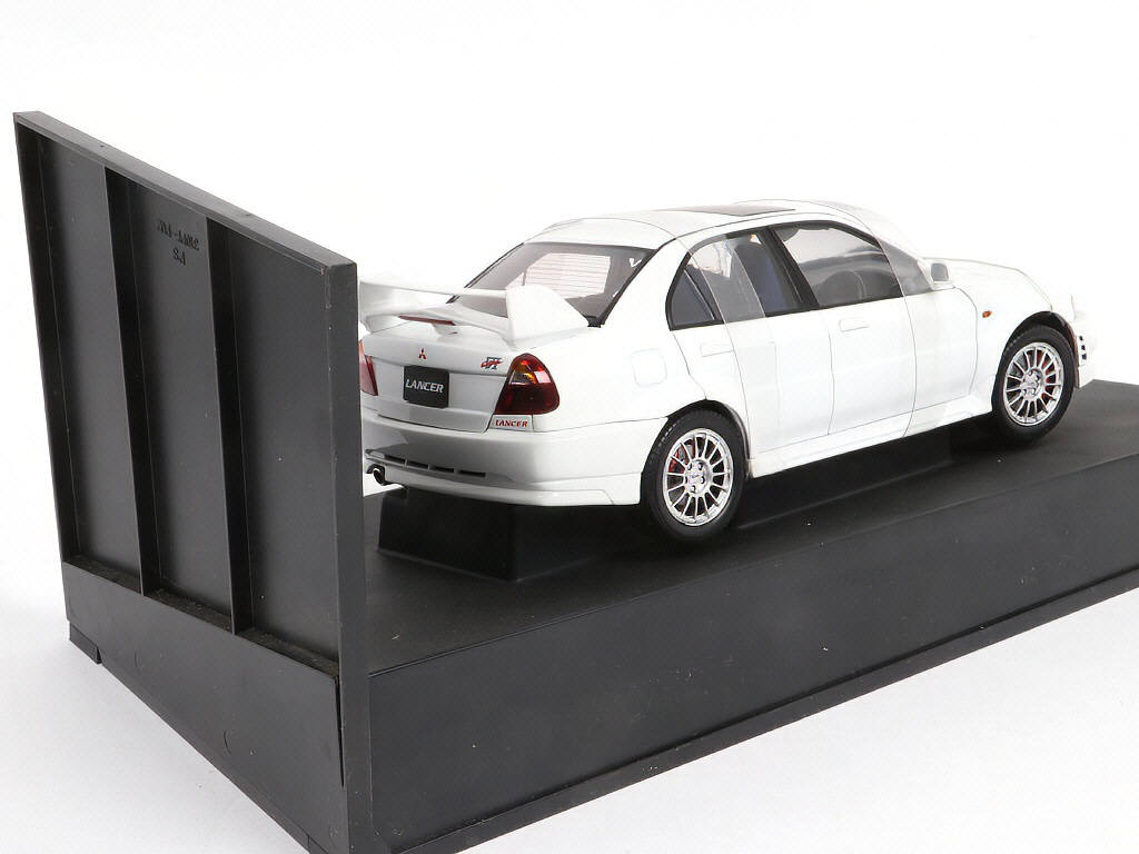 Lot 18 - AUTOART (ALLEMAGNE) (2)