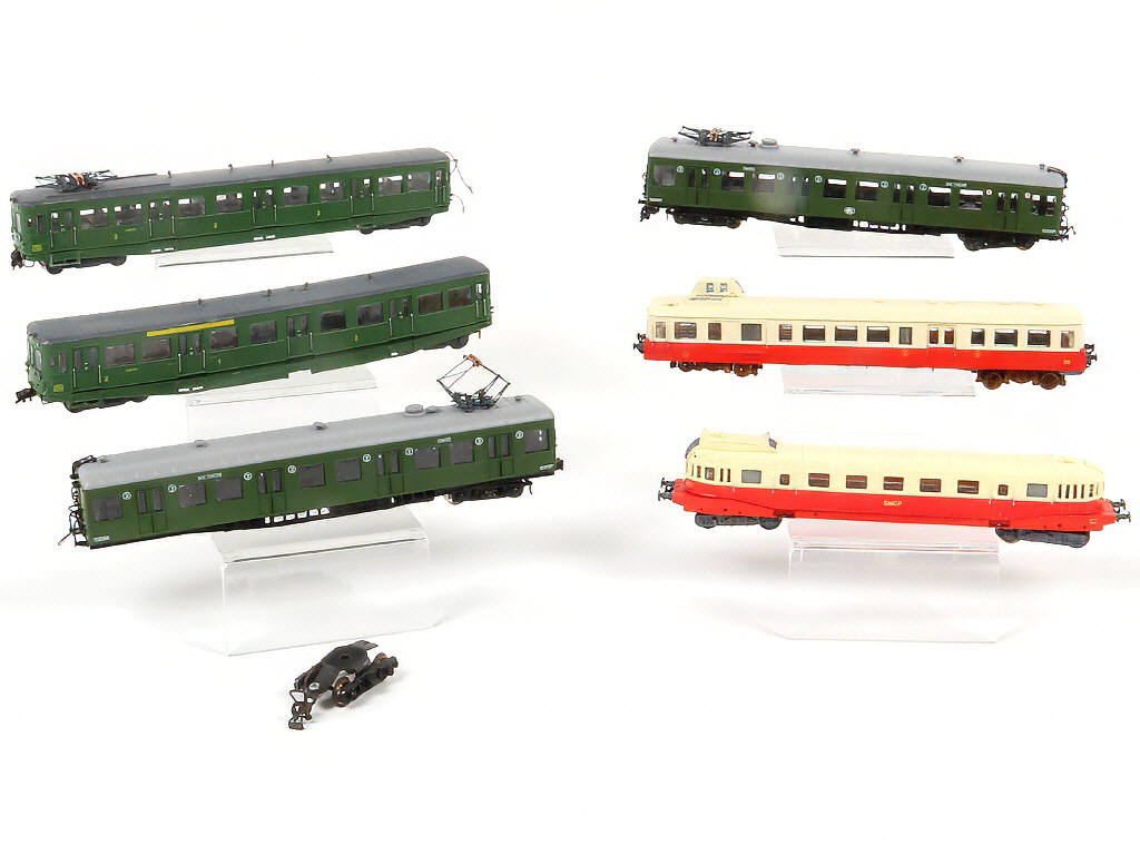 Lot 38 - DIVERS 'HO' (6)