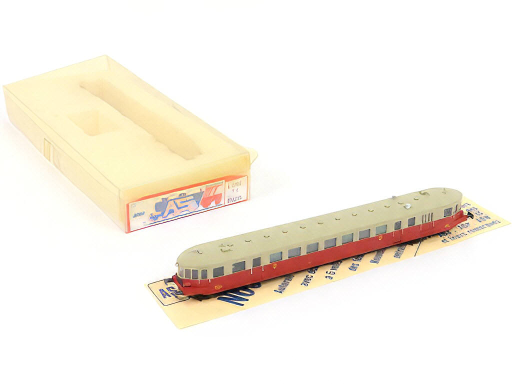 Lot 28 - AS 'HO' (FRANCE) (1)