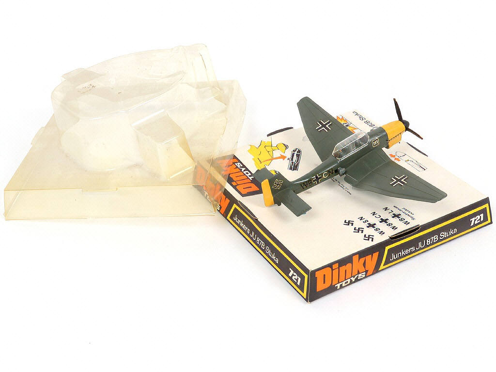 Lot 142 - DINKY TOYS (GB) (1)