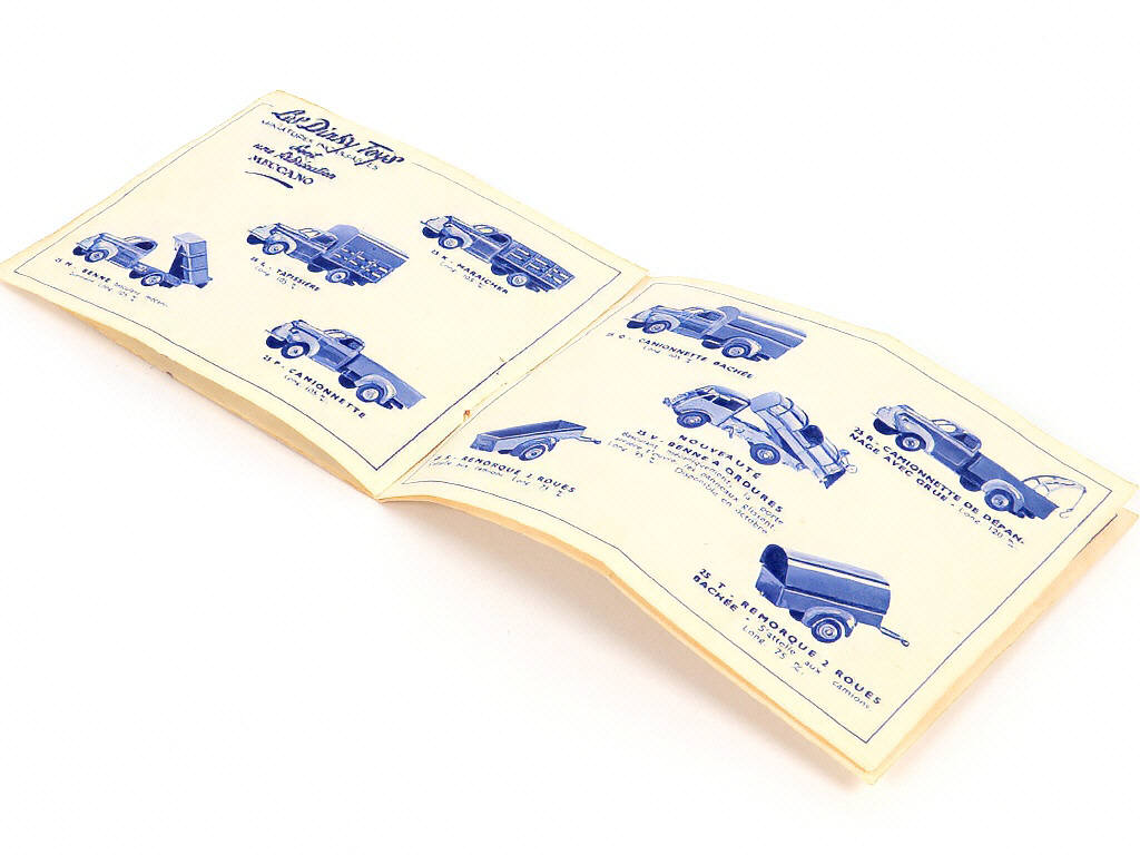 Lot 265 - DINKY TOYS (FRANCE) (6)