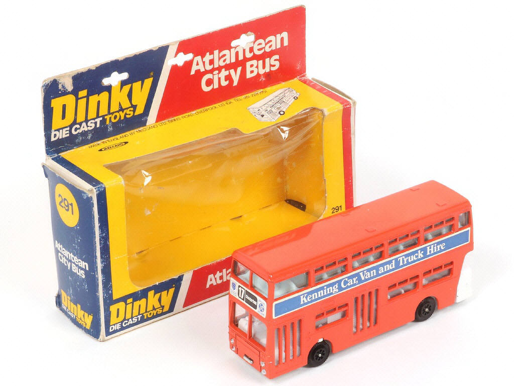 Lot 131 - DINKY TOYS (GB) (1)