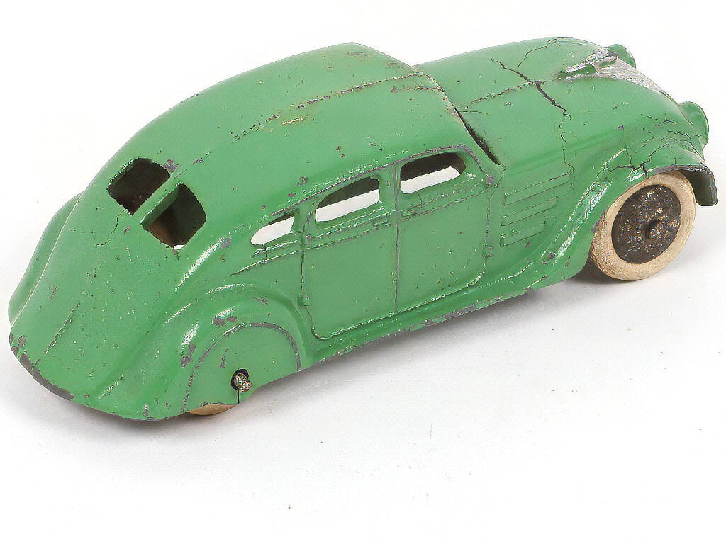 Lot 198 - DINKY TOYS (GB) (1)