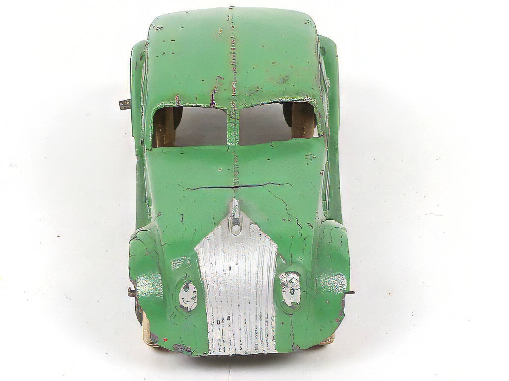 Lot 198 - DINKY TOYS (GB) (1)