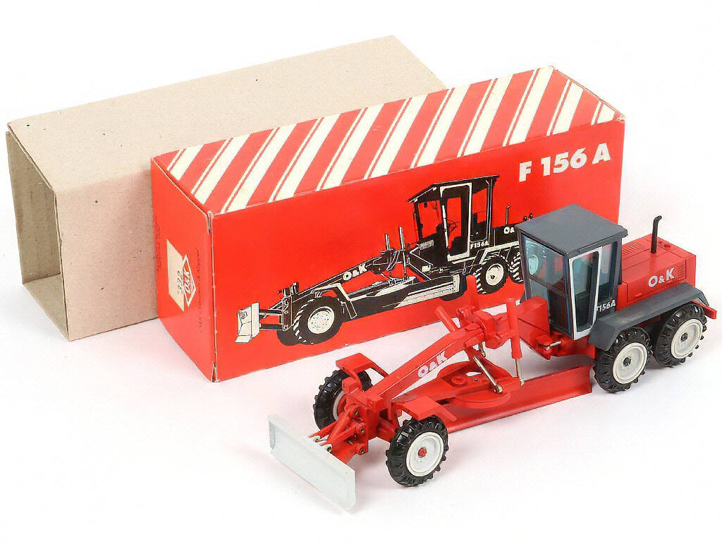 Lot 82 - NZG (ALLEMAGNE) (1)