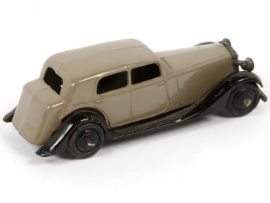 Lot 209 - DINKY TOYS (GB) (1)