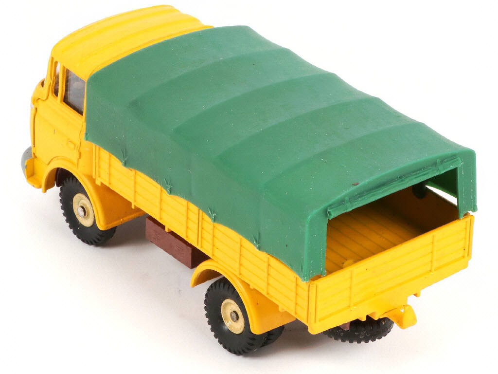 Lot 51 - DINKY TOYS (FRANCE) (1)