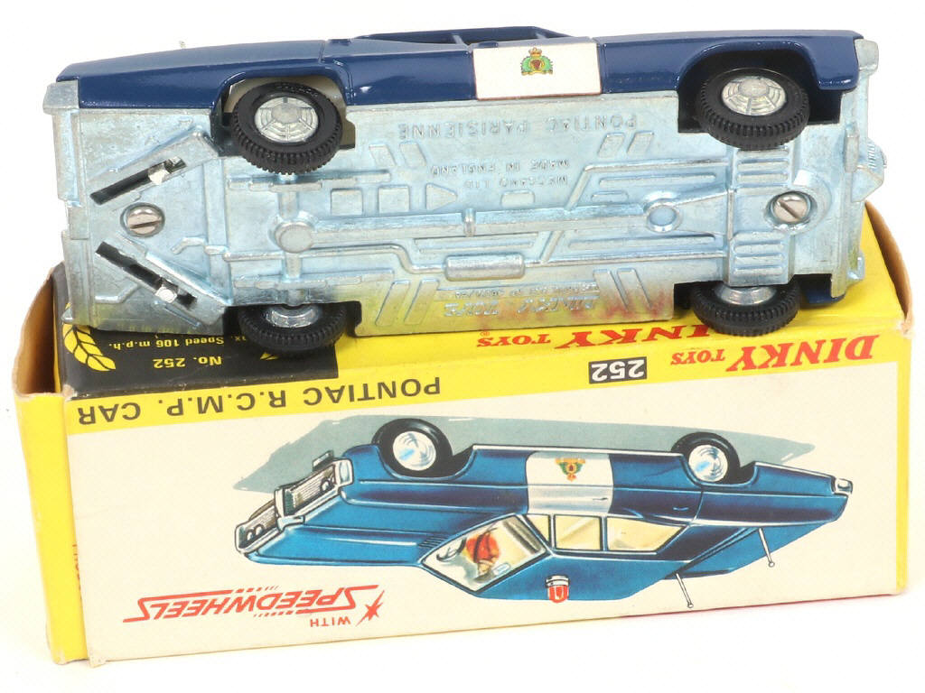 Lot 200 - DINKY TOYS (GB) (1)