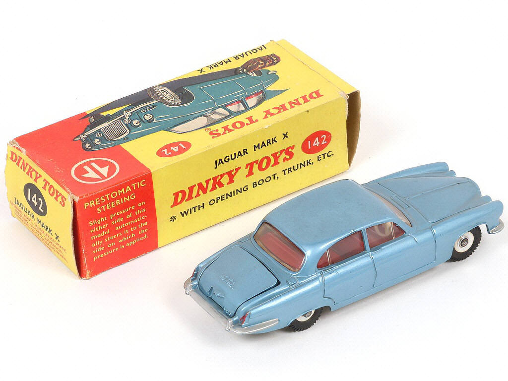 Lot 183 - DINKY TOYS (GB) (1)