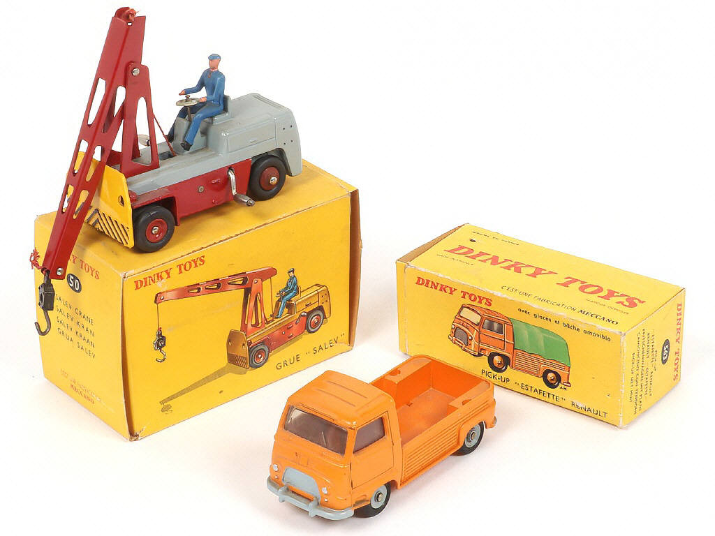 Lot 236 - DINKY TOYS (FRANCE) (2)