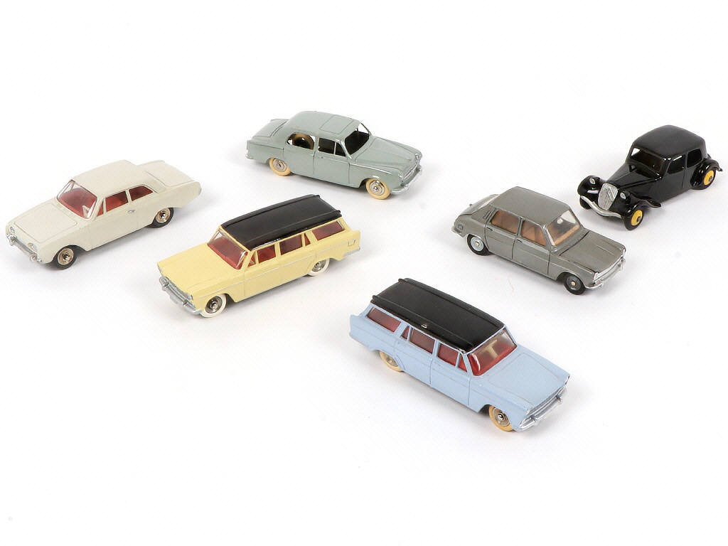 Lot 318 - DINKY TOYS (FRANCE) (6)