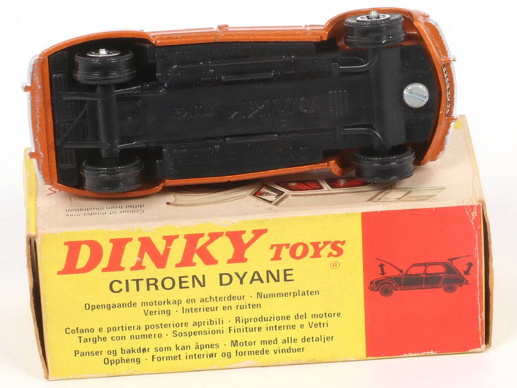Lot 186 - DINKY TOYS (GB) (1)