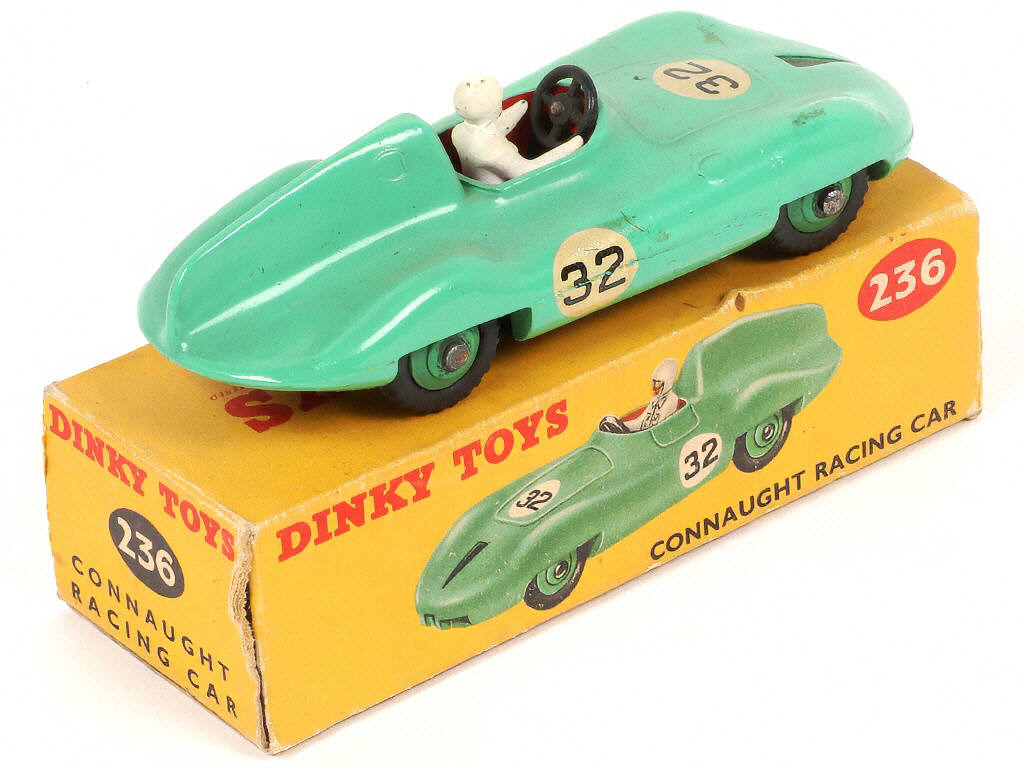 Lot 199 - DINKY TOYS (GB) (1)