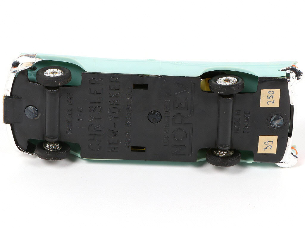 Lot 250 - NOREV (FRANCE) (1)