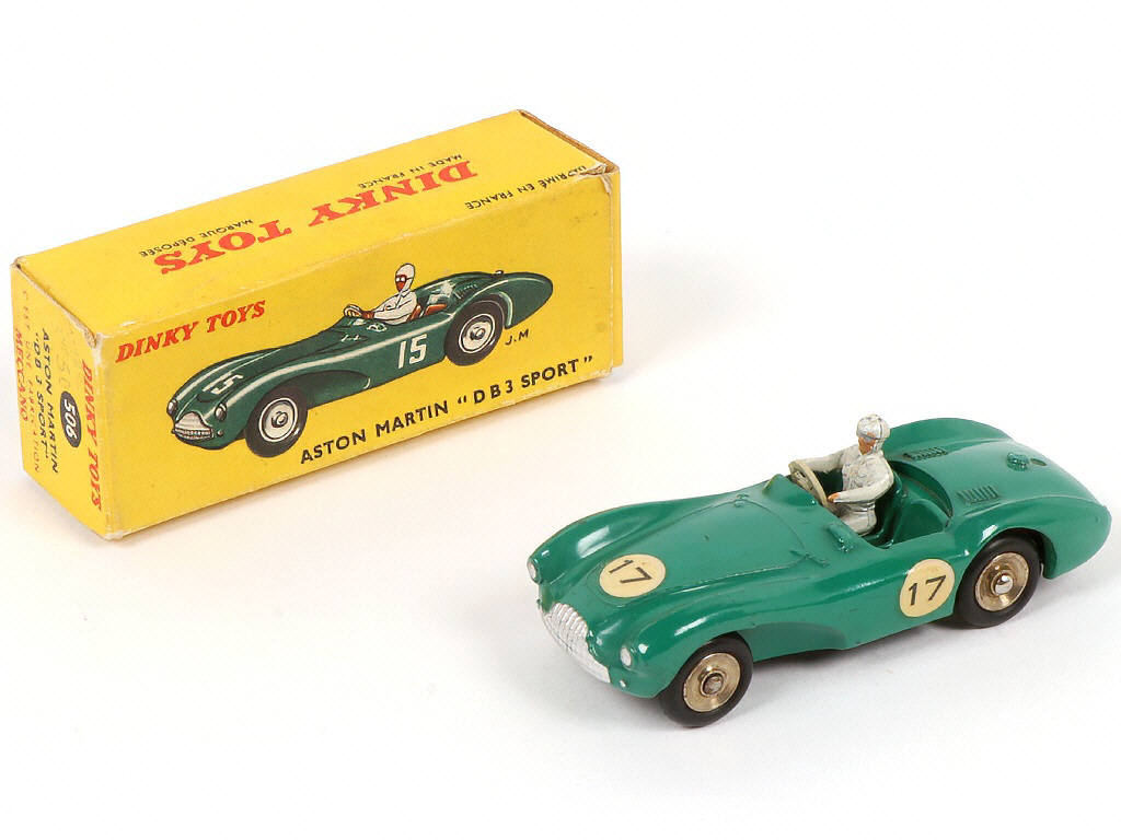 Lot 228 - DINKY TOYS (FRANCE) (1)