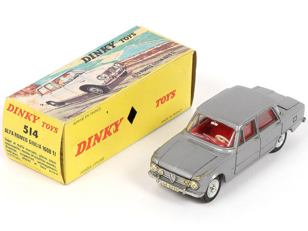 Lot 229 - DINKY TOYS (FRANCE) (1)