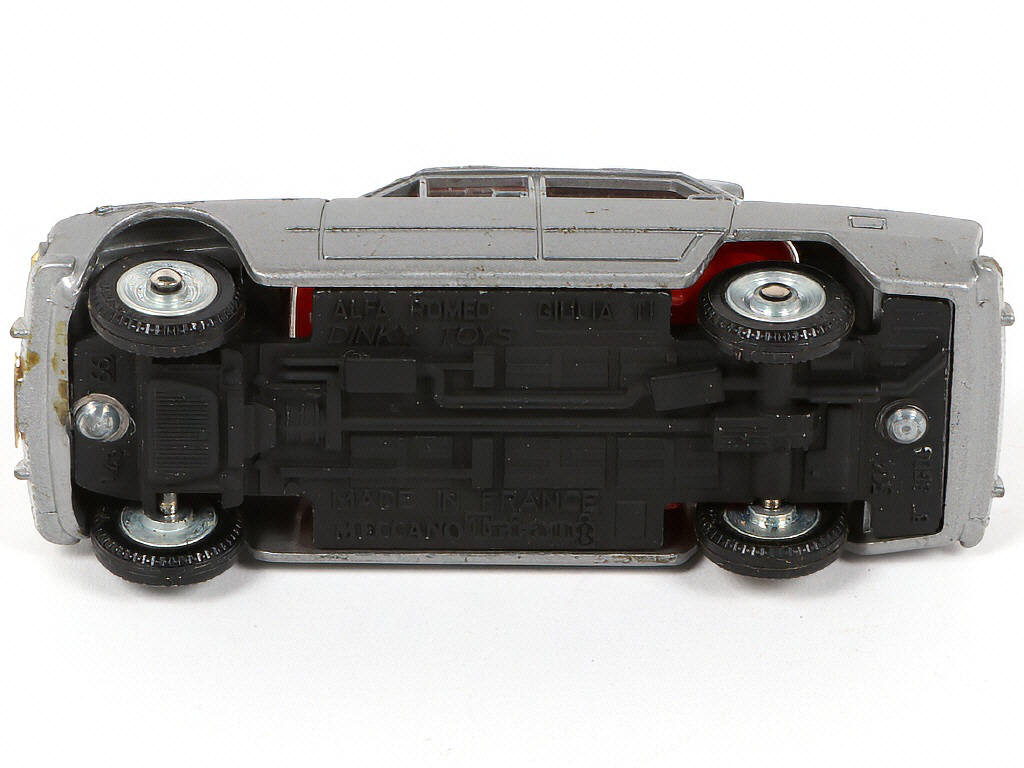 Lot 229 - DINKY TOYS (FRANCE) (1)