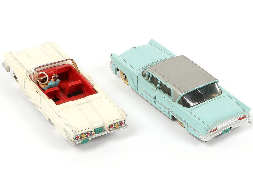 Lot 237 - DINKY TOYS (FRANCE) (2)