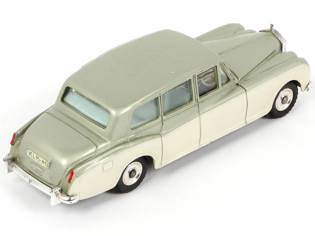 Lot 196 - DINKY TOYS (GB) (1)