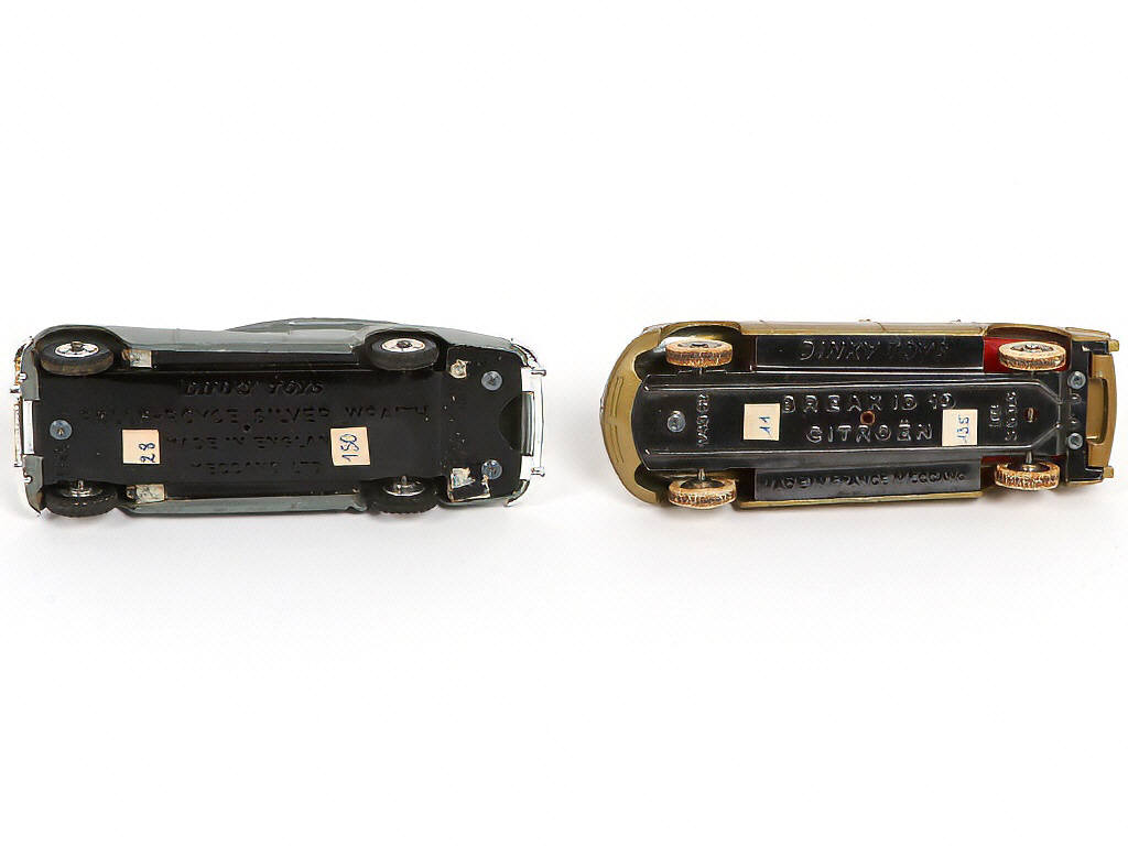 Lot 292 - DINKY TOYS (GB) (2)