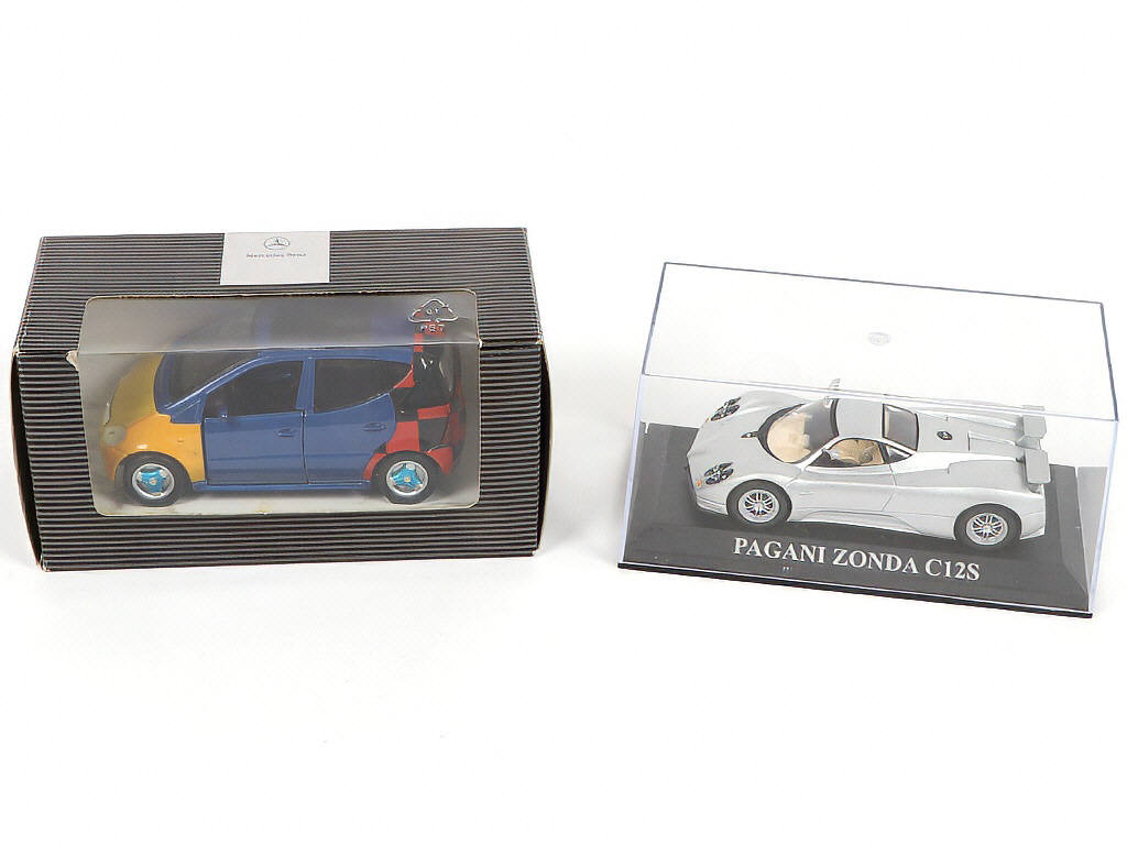 Lot 334 - DIVERS (6)