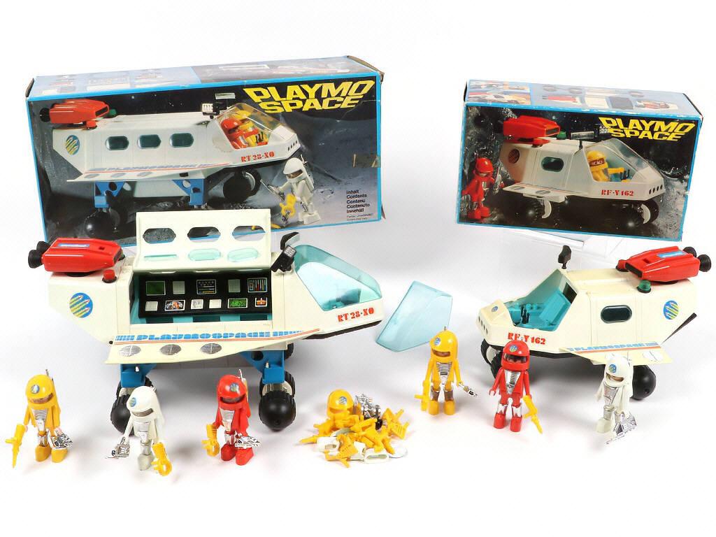 Lot 50 - PLAYMOBIL (ALLEMAGNE) (2)