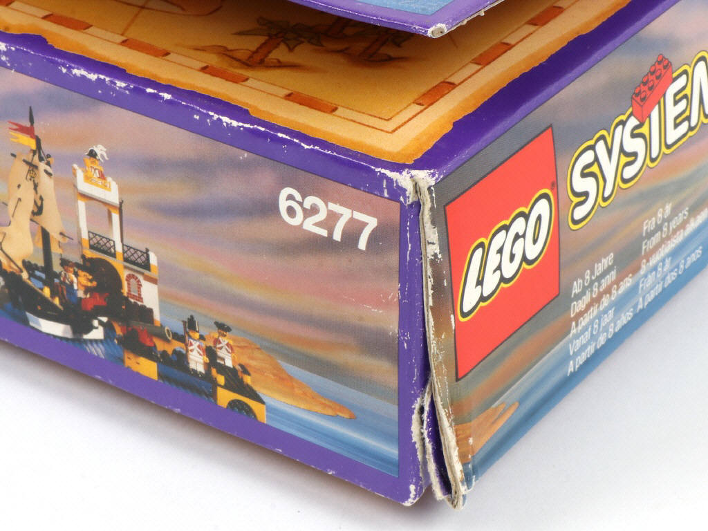 Lot 15 - LEGO (DANEMARK) (1)