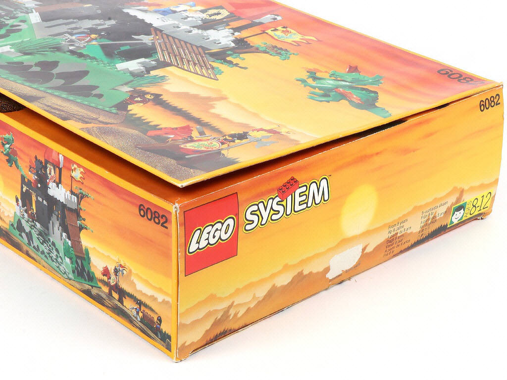 Lot 11 - LEGO (DANEMARK) (1)