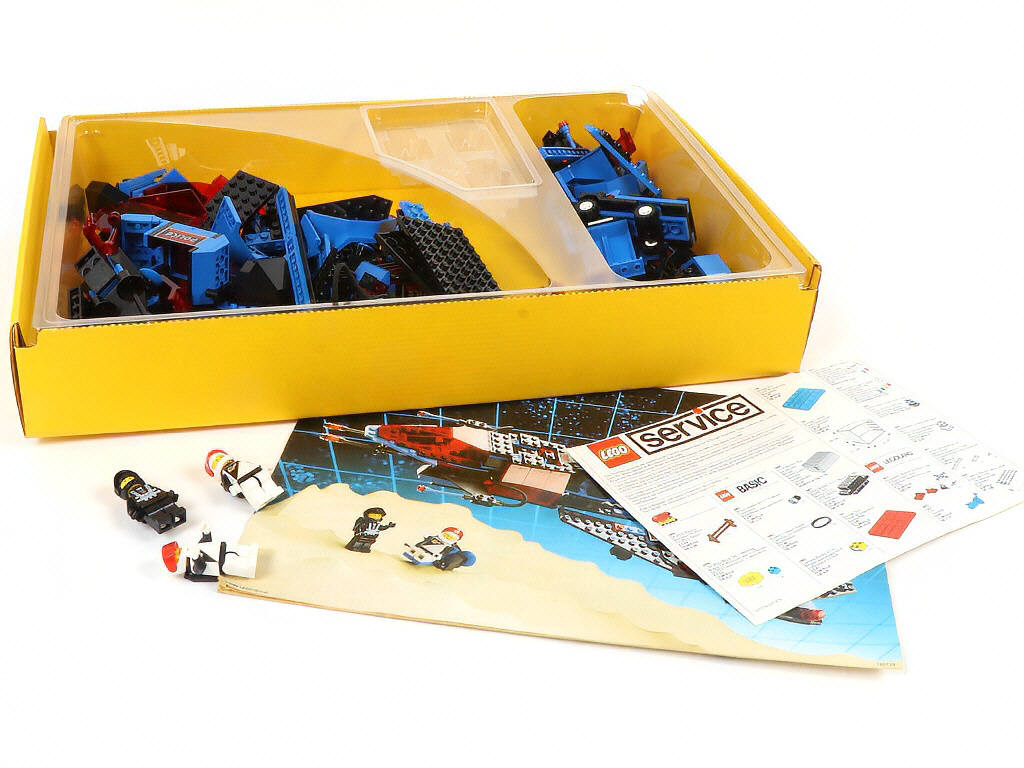 Lot 13 - LEGO (DANEMARK) (1)