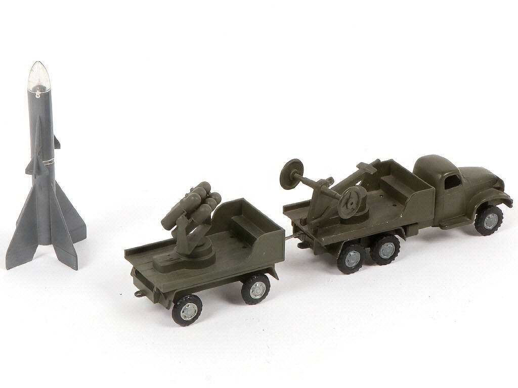 Lot 95 - FRANCE JOUETS (FRANCE) (3)