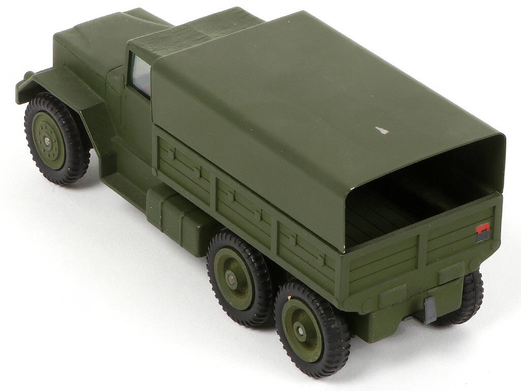 Lot 75 - CORGI TOYS (GB) (1)