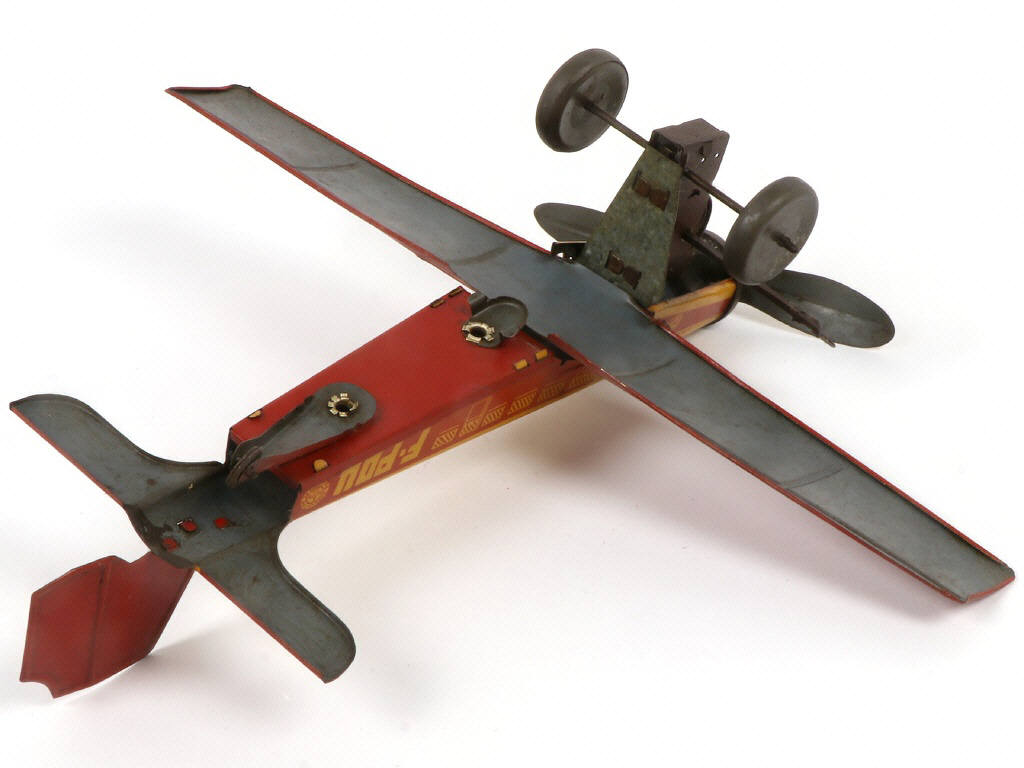 Lot 32 - JOUSTRA (FRANCE) (1)