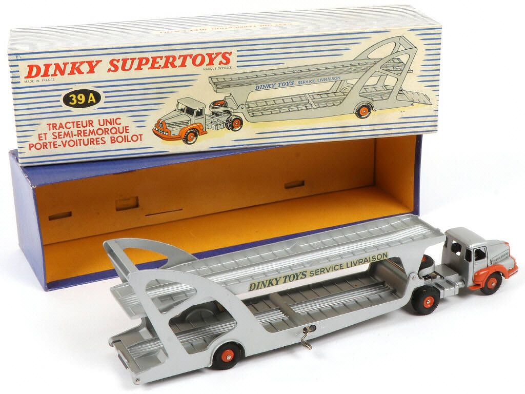 Lot 127 - DINKY TOYS (FRANCE) (1)