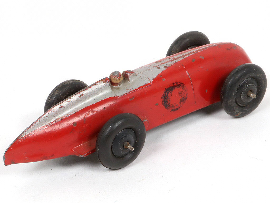 Lot 225 - DINKY TOYS (GB) (1)