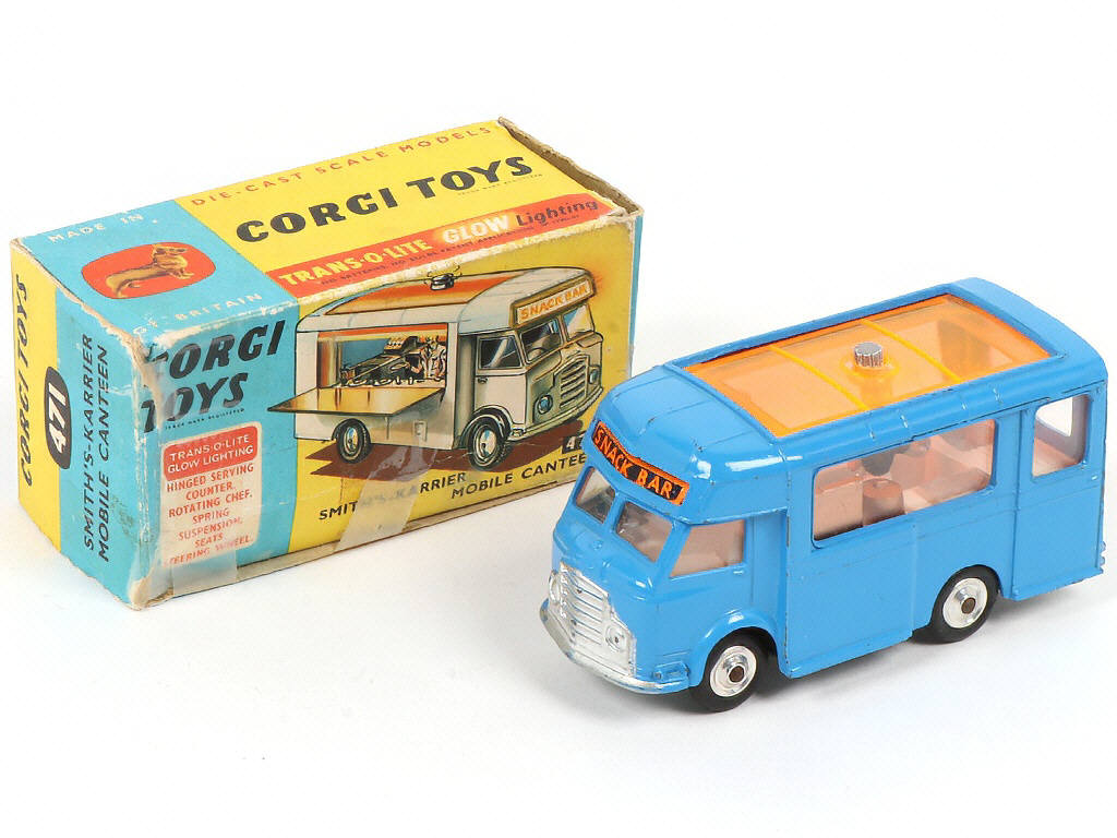 Lot 218 - CORGI TOYS (GB) (1)