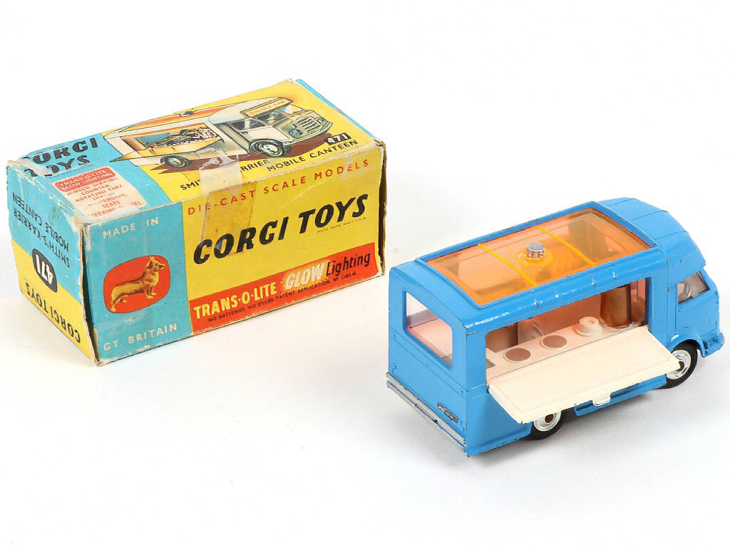Lot 218 - CORGI TOYS (GB) (1)