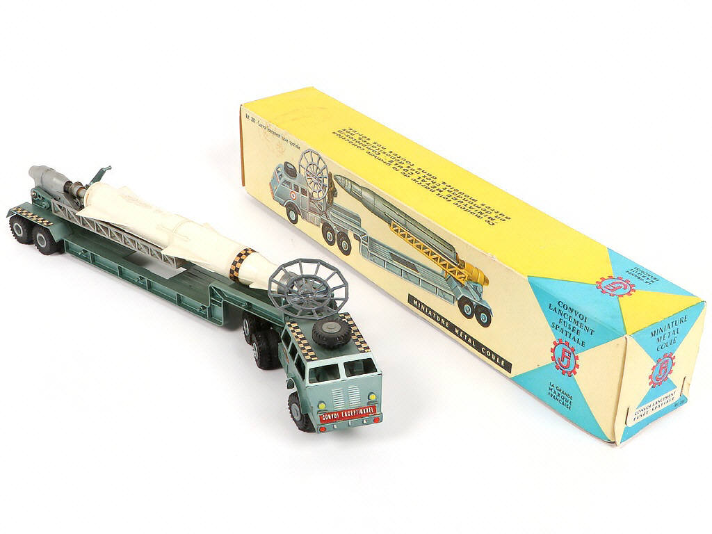 Lot 124 - FRANCE JOUETS (FRANCE) (1)