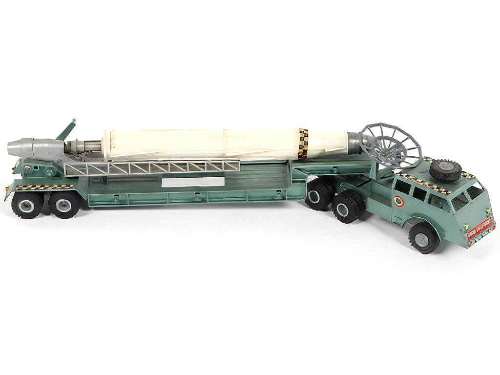 Lot 124 - FRANCE JOUETS (FRANCE) (1)