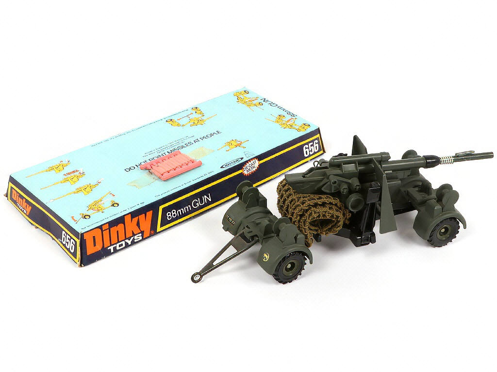 Lot 130 - DINKY TOYS (GB) (1)