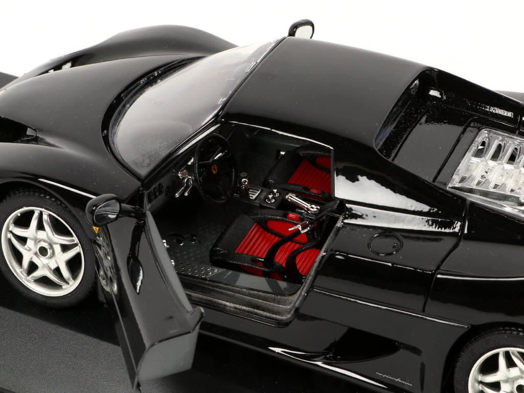 Lot 40 - DIVERS (ITALIE) (3)