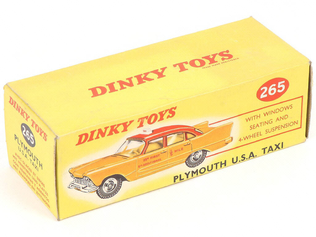 Lot 241 - DINKY TOYS (GB) (1)