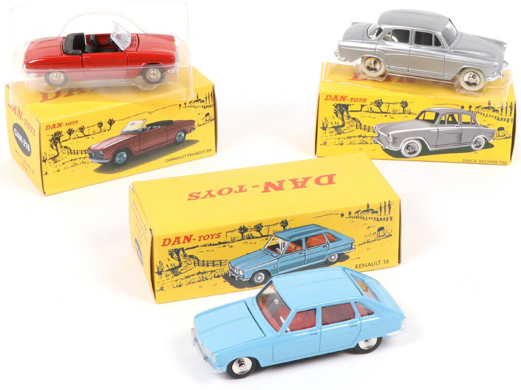 Lot 237 - DAN-TOYS (FRANCE) (3)