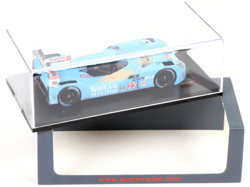 Lot 152 - SPARK (MACAU) (1)