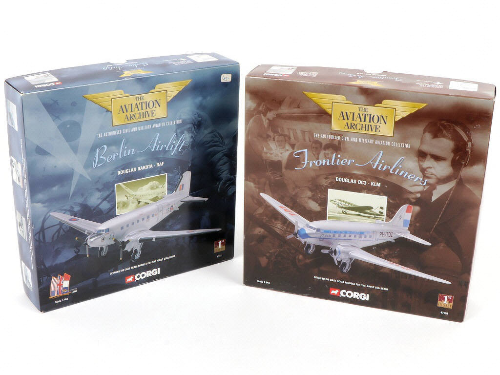 Lot 226 - CORGI TOYS (GB) (2)