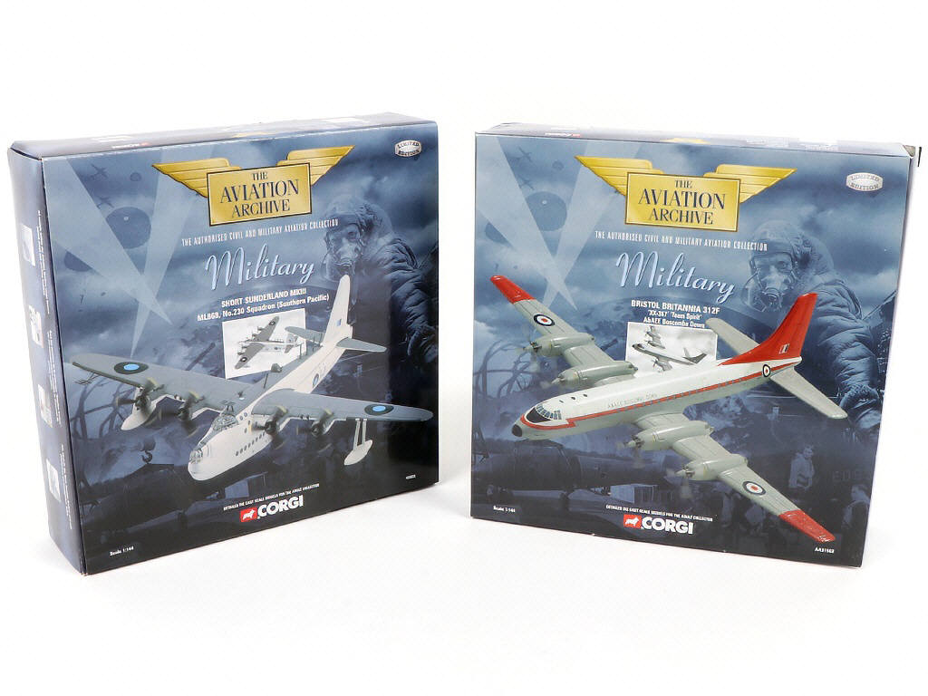 Lot 229 - CORGI TOYS (GB) (2)